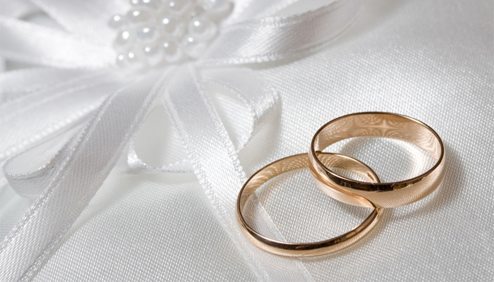 Por qué la alianza boda ser de Oro de 18 quilates? - Blog Navas Joyeros Boda